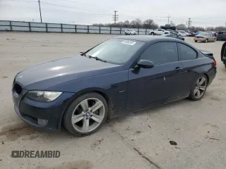 2009 BMW 3 Series 335i z VIN WBAWB73599P045038, wystawiony jako Copart lot #48080245 z przebiegiem 125 748 mil mil oraz Szkoda całkowita • Salvage title. Historia ofert i sprzedaży dostępna na DreamBid. Obrazek 1.