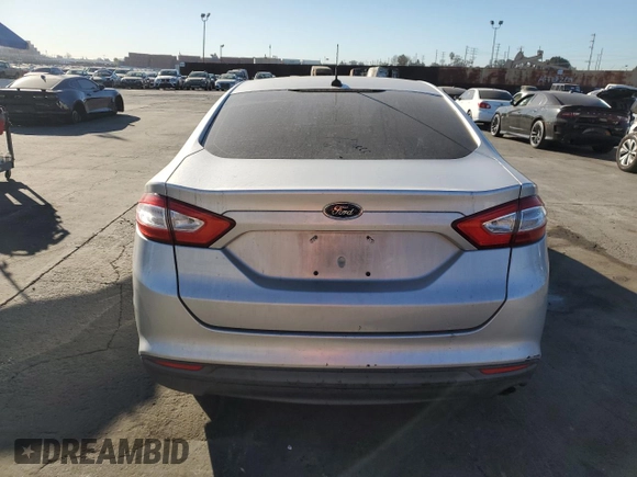 2013 Ford Fusion S with VIN 3FA6P0G71DR179184, listed as a Copart auction lot 88530235 with 184,702 mi miles and Salvage Title. Bid and sale history available at carsss.com. Image 6.