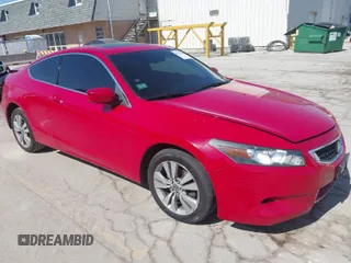 2009 Honda Accord EX z VIN 1HGCS12779A023730, wystawiony jako IAAI lot #41795118 z przebiegiem 121 526 mil mil oraz . Historia ofert i sprzedaży dostępna na DreamBid. Obrazek 1.