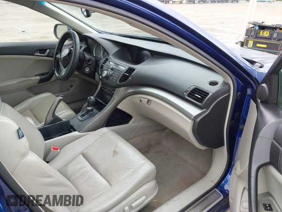2009 Acura TSX z VIN JH4CU26659C035023, wystawiony jako IAAI lot #42433763 z przebiegiem 145 356 mil mil oraz . Historia ofert i sprzedaży dostępna na DreamBid. Obrazek 5.