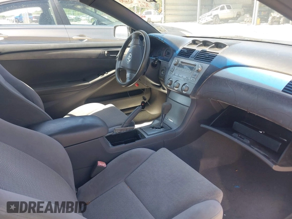 2007 Toyota Solara SE z VIN 4T1FA38P57U121860, wystawiony jako IAAI lot #42243853 z przebiegiem 128 252 mil mil oraz . Historia ofert i sprzedaży dostępna na DreamBid. Obrazek 5.