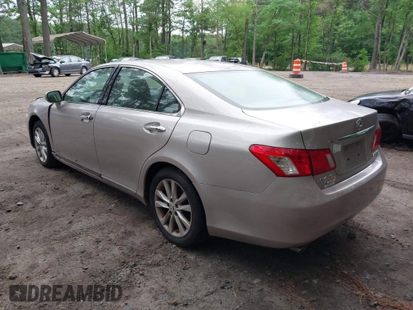 2008 Lexus ES 330 with VIN JTHBJ46G482203103, listed as a IAAI auction lot 42242354 with 117,025 mi miles and . Bid and sale history available at DreamBid. Image 3.