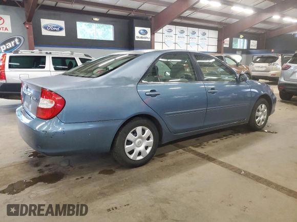 2004 Toyota Camry LE z VIN 4T1BE32K94U820825, wystawiony jako Copart lot #60972565 z przebiegiem 198 899 mil mil oraz Czysty tytuł • Clean title. Historia ofert i sprzedaży dostępna na DreamBid. Obrazek 3.
