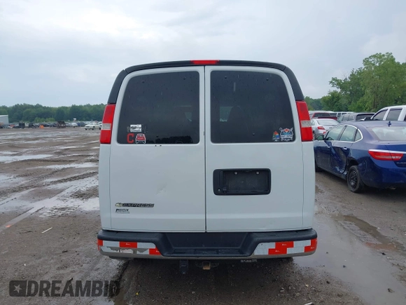 2020 Chevrolet Express Passenger LT with VIN 1GAZGPFG0L1206409, listed as a IAAI auction lot 42489455 with 114,452 mi miles and . Bid and sale history available at DreamBid. Image 16.