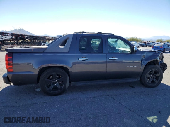 2011 Chevrolet Avalanche LS with VIN 3GNMCEE00BG214572, listed as a Copart auction lot 79878464 with 191,116 mi miles and Salvage Title. Bid and sale history available at carsss.com. Image 3.
