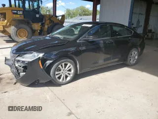 2015 Chrysler 200 Limited z VIN 1C3CCCAB4FN685805, wystawiony jako Copart lot #56505134 z przebiegiem 123 460 mil mil oraz Szkody całkowita. Historia ofert i sprzedaży dostępna na DreamBid. Obrazek 1.