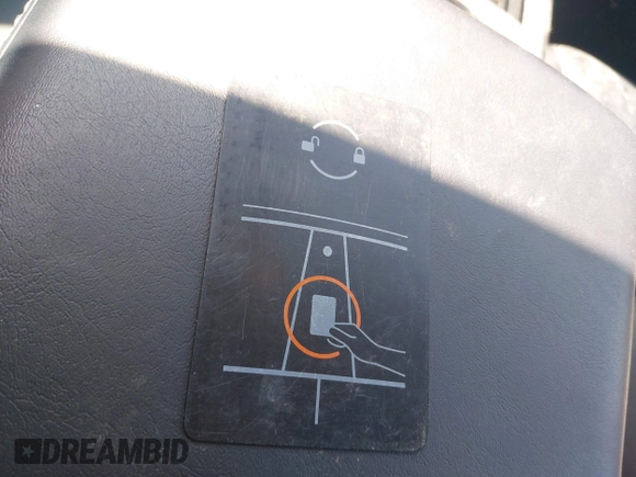 2022 Tesla Model 3 Long Range z VIN 5YJ3E1EB6NF260118, wystawiony jako IAAI lot #42139962 z przebiegiem 52 566 mil mil oraz . Historia ofert i sprzedaży dostępna na DreamBid. Obrazek 11.