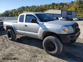 2006 Toyota Tacoma with VIN 5TEUX42N26Z238938, listed as a Copart auction lot 75987044 with 191,515 mi miles and Salvage Title. Bid and sale history available at carsss.com. Image 4.