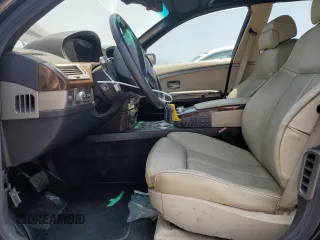 2006 BMW 7 Series 750Li z VIN WBAHN83566DT34946, wystawiony jako Copart lot #58807725 z przebiegiem 108 888 mil mil oraz Czysty tytuł • Clean title. Historia ofert i sprzedaży dostępna na DreamBid. Obrazek 7.