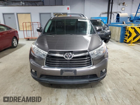 2016 Toyota Highlander XLE z VIN 5TDJKRFH0GS500635, wystawiony jako Copart lot #55602525 z przebiegiem 108 930 mil mil oraz Czysty tytuł • Clean title. Historia ofert i sprzedaży dostępna na DreamBid. Obrazek 5.