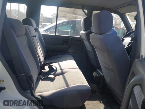 1999 Isuzu Trooper S with VIN JACDJ58X7X7926697, listed as a IAAI auction lot 42654076 with 62,672 mi miles and . Bid and sale history available at DreamBid. Image 8.