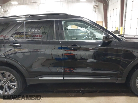 2023 Ford Explorer XLT с VIN 1FMSK8DH1PGB72486, выставлен на аукционе IAAI как лот 42349814 с пробегом 4 329 миль миль и . История ставок и продаж доступна на DreamBid. Изображение 14.