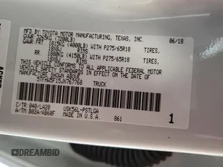 2018 Toyota Tundra SR5 z VIN 5TFHW5F15JX767768, wystawiony jako Copart lot #73587614 z przebiegiem 61 001 mil mil oraz Szkoda całkowita • Salvage title. Historia ofert i sprzedaży dostępna na DreamBid. Obrazek 14.