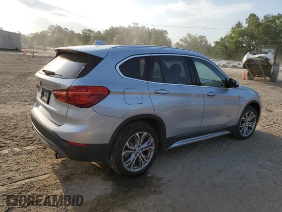 2016 BMW X1 xDrive28i with VIN WBXHT3Z34G4A49509, listed as a Copart auction lot 52992105 with 83,619 mi miles and Salvage Title. Bid and sale history available at carsss.com. Image 3.