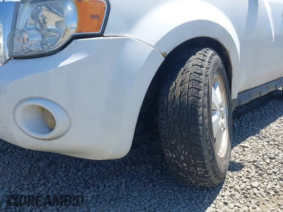 2011 Ford Escape XLT с VIN 1FMCU9DG7BKB04484, выставлен на аукционе IAAI как лот 42644034 с пробегом 193 578 миль миль и . История ставок и продаж доступна на DreamBid. Изображение 6.