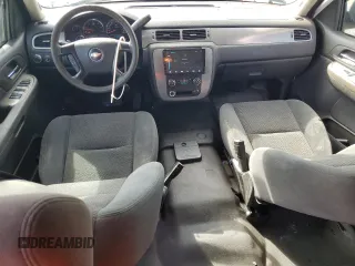 2008 Chevrolet Tahoe Police z VIN 1GNEC03028R172862, wystawiony jako Copart lot #80131814 z przebiegiem 171 976 mil mil oraz Szkody całkowita. Historia ofert i sprzedaży dostępna na DreamBid. Obrazek 8.