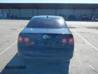 2010 Volkswagen Jetta Wolfsburg Edition with VIN 3VWRA7AJ8AM095259, listed as a IAAI auction lot 42190280 with 96,310 mi miles and . Bid and sale history available at DreamBid. Image 16.
