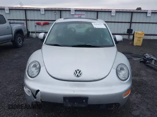 2000 Volkswagen Beetle GLX с VIN 3VWDD21C6YM469268, выставлен на аукционе IAAI как лот 41208322 с пробегом 169 546 миль миль и . История ставок и продаж доступна на DreamBid. Изображение 13.