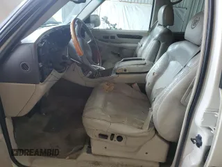 2002 Cadillac Escalade z VIN 1GYEC63T22R234266, wystawiony jako Copart lot #53041985 z przebiegiem 186 571 mil mil oraz Szkody całkowita. Historia ofert i sprzedaży dostępna na DreamBid. Obrazek 7.
