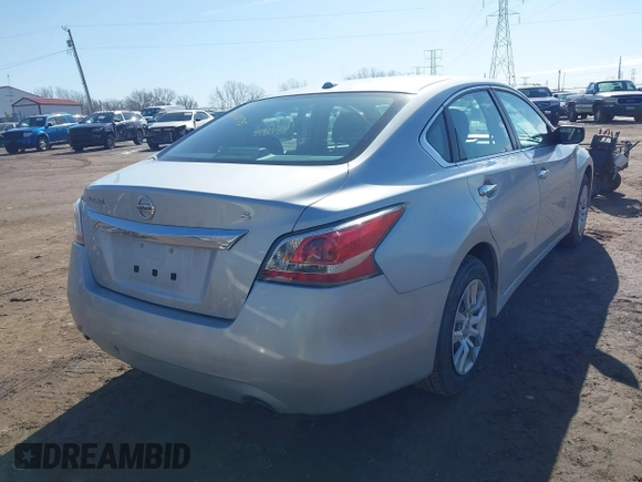 2015 Nissan Altima 2.5 SL with VIN 1N4AL3AP1FN890387, listed as a IAAI auction lot 41533875 with 149,173 mi miles. Bid and sale history available at carsss.com. Image 4.