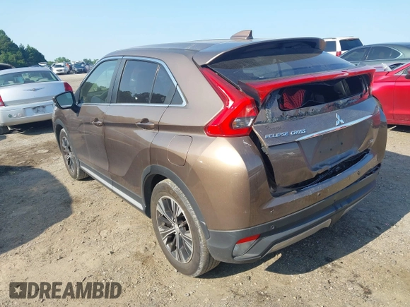 2020 Mitsubishi Eclipse Cross SE z VIN JA4AS5AA3LZ002452, wystawiony jako IAAI lot #42396254 z przebiegiem 125 746 mil mil oraz . Historia ofert i sprzedaży dostępna na DreamBid. Obrazek 3.