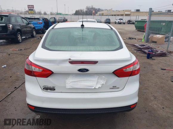 2013 Ford Focus SE with VIN 1FADP3F25DL221207, listed as a IAAI auction lot 41209646 with 160,125 mi miles and . Bid and sale history available at DreamBid. Image 16.