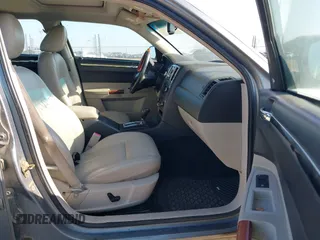 2006 Chrysler 300 Touring with VIN 2C3LA53G66H170047, listed as a IAAI auction lot 42135663 with 215,285 mi miles. Bid and sale history available at carsss.com. Image 5.