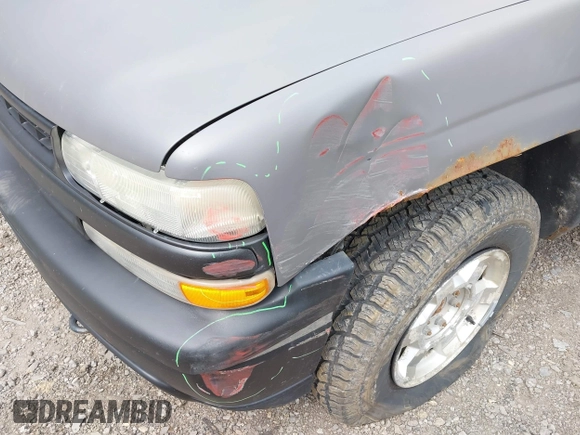 2003 Chevrolet Tahoe LS with VIN 1GNEK13Z13J287628, listed as a IAAI auction lot 42145379 with 141,957 mi miles and . Bid and sale history available at DreamBid. Image 6.