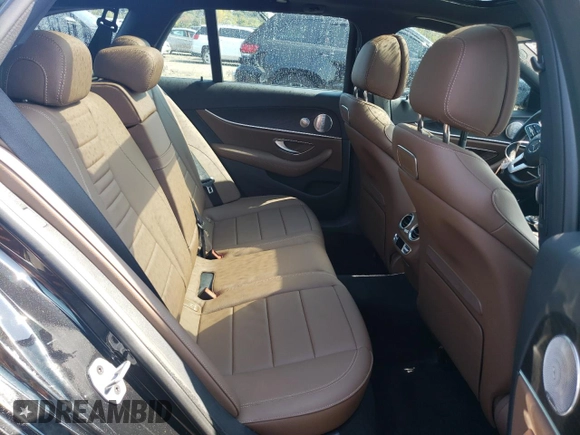 2019 Mercedes-Benz E 450 with VIN WDDZH6JB5KA687143, listed as a Copart auction lot 71470924 with Not Provided miles and Non Repairable. Bid and sale history available at DreamBid. Image 10.