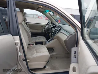 2006 Toyota Highlander with VIN JTEGP21A460115251, listed as a IAAI auction lot 41704239 with 207,327 mi miles. Bid and sale history available at carsss.com. Image 5.