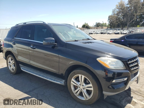 2015 Mercedes-Benz M ML 350 with VIN 4JGDA5JB9FA474104, listed as a Copart auction lot 52978295 with 123,108 mi miles and Clean Title. Bid and sale history available at carsss.com. Image 4.