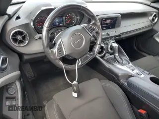 2023 Chevrolet Camaro 1LT z VIN 1G1FB1RS9P0152683, wystawiony jako Copart lot #55850545 z przebiegiem 26 439 mil mil oraz Szkoda całkowita • Salvage title. Historia ofert i sprzedaży dostępna na DreamBid. Obrazek 8.