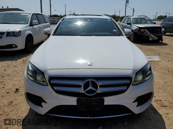 2017 Mercedes-Benz E 300 Luxury with VIN WDDZF4KB5HA041036, listed as a Copart auction lot 53198655 with 105,824 mi miles and Clean title. Bid and sale history available at DreamBid. Image 5.