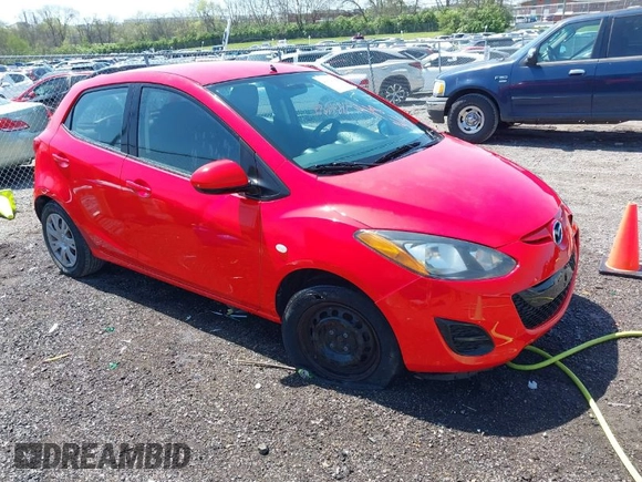 2012 Mazda 2 Sport with VIN JM1DE1KY6C0140926, listed as a IAAI auction lot 41894694 with 177,423 mi miles. Bid and sale history available at carsss.com. Image 1.