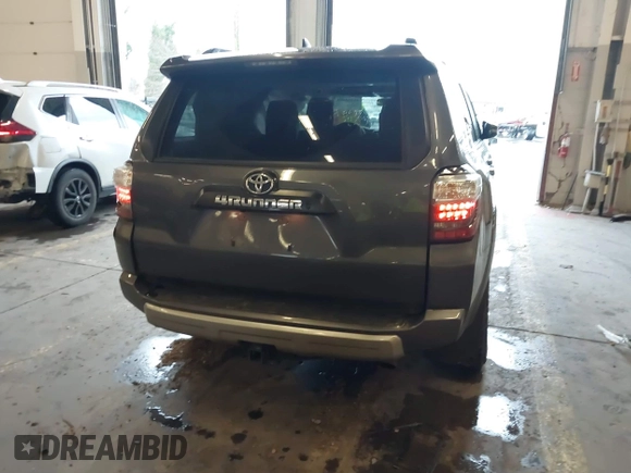 2022 Toyota 4Runner TRD Off Road Premium with VIN JTERU5JR8N6024617, listed as a IAAI auction lot 41120404 with 53,431 mi miles and . Bid and sale history available at DreamBid. Image 17.