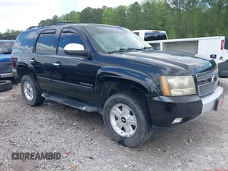 2007 Chevrolet Tahoe LT с VIN 1GNFK13097R388333, выставлен на аукционе IAAI как лот 41948201 с пробегом 253 972 миль миль и . История ставок и продаж доступна на DreamBid. Изображение 1.