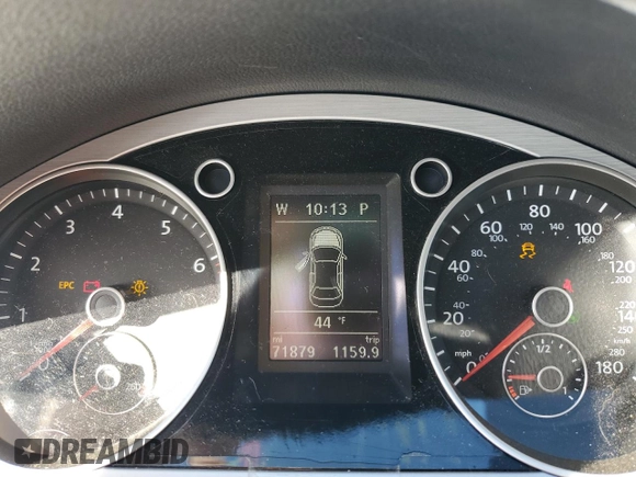2014 Volkswagen CC R-Line with VIN WVWBP7AN8EE514132, listed as a Copart auction lot 84718544 with 71,879 mi miles and Salvage Title. Bid and sale history available at carsss.com. Image 9.