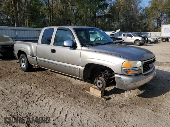 1999 GMC New Sierra 1500 SLE with VIN 2GTEC19T2X1547558, listed as a Copart auction lot 50364915 with 328,396 mi miles and Salvage Title. Bid and sale history available at carsss.com. Image 4.
