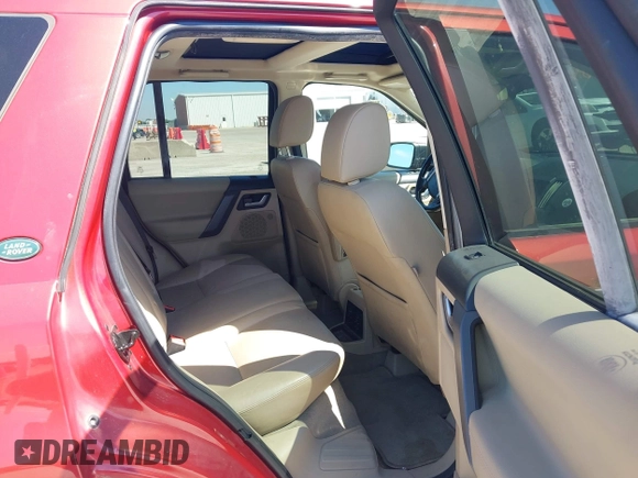 2010 Land Rover LR2 HSE with VIN SALFT2BN6AH158618, listed as a IAAI auction lot 42224817 with 158,374 mi miles and . Bid and sale history available at DreamBid. Image 8.