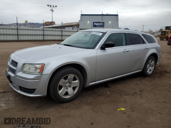 2008 Dodge Magnum with VIN 2D4FV47TX8H148105, listed as a Copart auction lot 86768634 with 102,483 mi miles and Salvage Title. Bid and sale history available at DreamBid. Image 1.