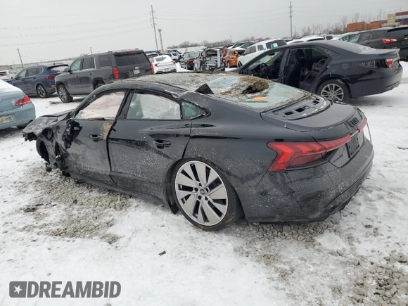 2022 Audi e-tron GT Prestige z VIN WAUEJBFW4N7005241, wystawiony jako Copart lot #88594985 z przebiegiem Nie podano mil oraz Szkody całkowita. Historia ofert i sprzedaży dostępna na DreamBid. Obrazek 2.