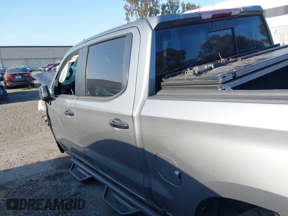 2020 Chevrolet Silverado 1500 LT Trail Boss with VIN 1GCPYFEL4LZ288652, listed as a IAAI auction lot 41679123 with 1 mi miles. Bid and sale history available at carsss.com. Image 15.