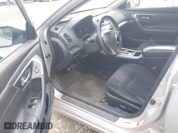 2015 Nissan Altima S z VIN 1N4AL3AP5FC576740, wystawiony jako IAAI lot #42229759 z przebiegiem 75 812 mil mil oraz . Historia ofert i sprzedaży dostępna na DreamBid. Obrazek 5.