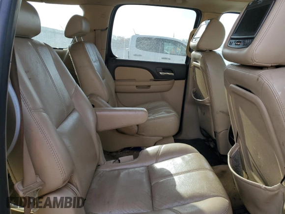2007 Chevrolet Suburban LTZ with VIN 3GNFK16Y97G221343, listed as a Copart auction lot 85465134 with Not Provided miles and Salvage Title. Bid and sale history available at DreamBid. Image 11.