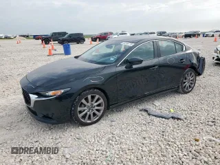 2021 Mazda 3 Preferred with VIN JM1BPACL6M1331486, listed as a Copart auction lot 60196775 with 67,682 mi miles and Salvage title. Bid and sale history available at DreamBid. Image 1.