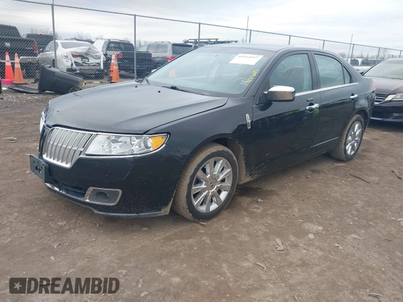 2011 Lincoln MKZ with VIN 3LNHL2GC9BR766667, listed as a IAAI auction lot 41932097 with 178,121 mi miles. Bid and sale history available at carsss.com. Image 17.