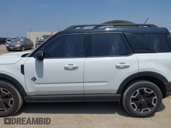 2022 Ford Bronco Sport Outer Banks with VIN 3FMCR9C6XNRE27616, listed as a IAAI auction lot 42321950 with 29,313 mi miles and . Bid and sale history available at DreamBid. Image 14.
