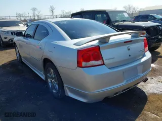 2010 Dodge Charger SXT with VIN 2B3CA3CV9AH177924, listed as a IAAI auction lot 41787570 with 174,906 mi miles. Bid and sale history available at carsss.com. Image 3.
