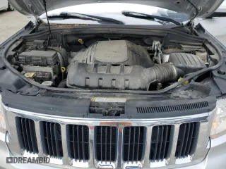 2011 Jeep Grand Cherokee Laredo with VIN 1J4RR4GT5BC647400, listed as a Copart auction lot 88588375 with 175,155 mi miles and Clean Title. Bid and sale history available at carsss.com. Image 12.