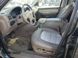 2004 Ford Explorer Eddie Bauer z VIN 1FMDU74EX4ZB29297, wystawiony jako Copart lot #62408465 z przebiegiem 198 818 mil mil oraz Szkoda całkowita • Salvage title. Historia ofert i sprzedaży dostępna na DreamBid. Obrazek 7.